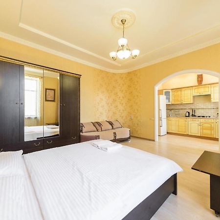 Апартаменти Centre 911 Flat Київ Екстер'єр фото