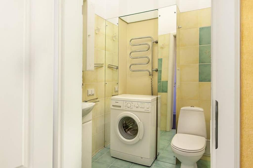 Апартаменти Centre 911 Flat Київ Екстер'єр фото
