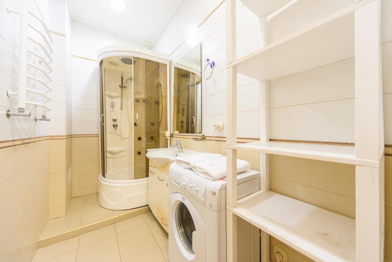Апартаменти Centre 911 Flat Київ Екстер'єр фото